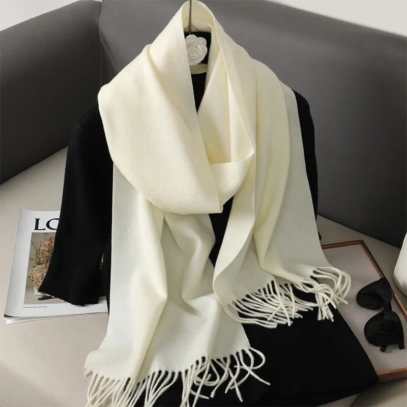 LuxeShawl