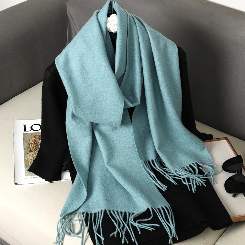 LuxeShawl