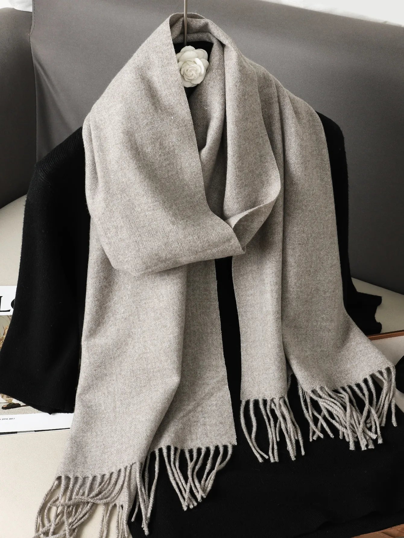 LuxeShawl