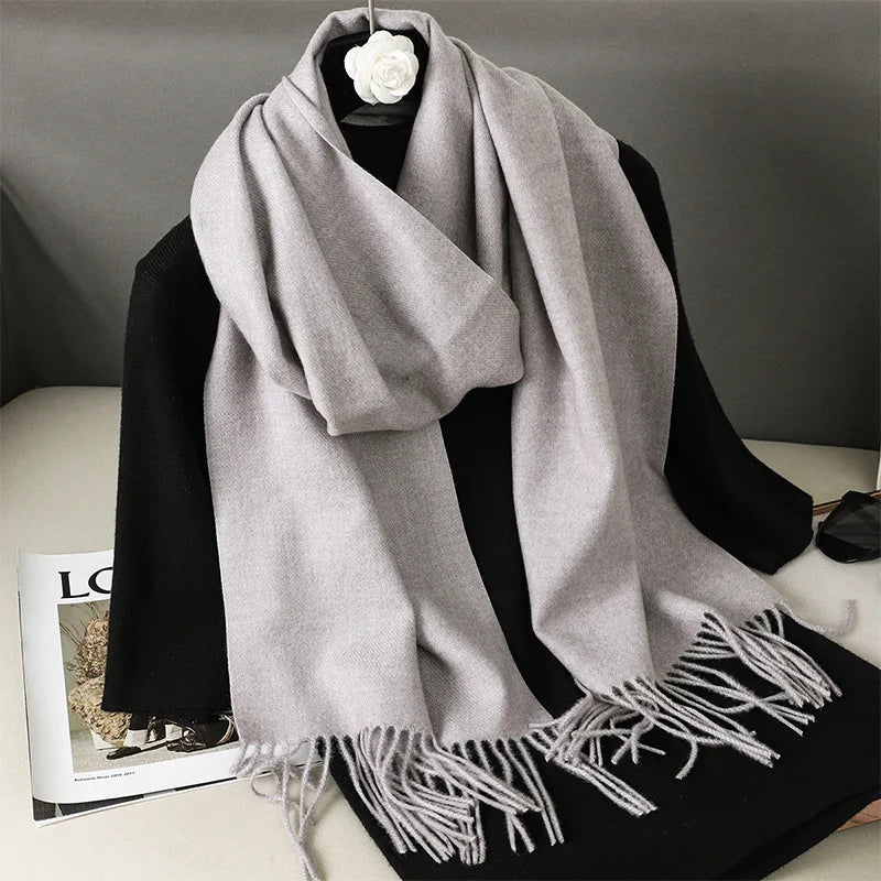 LuxeShawl