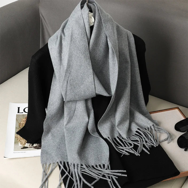 LuxeShawl