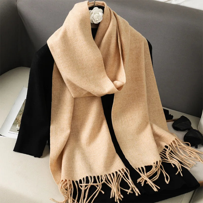 LuxeShawl